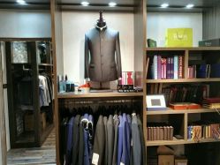 -优刻西服西装定制(金轮国际广场店)