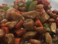 -月落乌啼餐馆