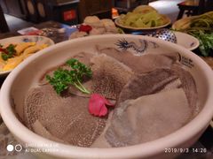 -小龙坎火锅(湖滨银泰in77店)
