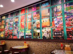 大堂-广信牛奶甜品世家(台东店)