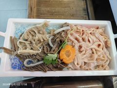 -捞九门海鲜牛肉自助火锅(廉江店)