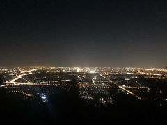 -鬼笑石后山停车场