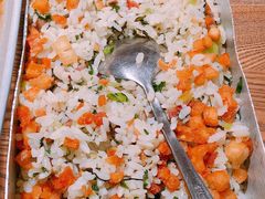 -蜜桃餐厅·伴山(湖滨商业街店)