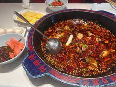 -何师傅美蛙鱼头(汉街店)