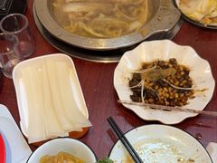 -聚首堂·特色小吃·肘子(什刹海德胜门店)