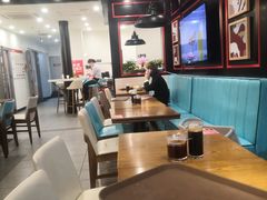 大堂-李先生牛肉面大王(上海站南广场店)
