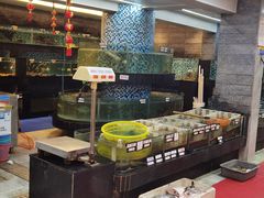 -鹏城人家海鲜酒家·23年老字号(较场尾店)