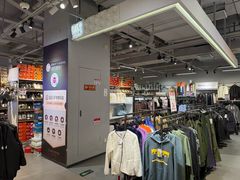 -唯品会(北京国瑞城店)