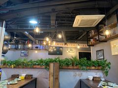 大堂-陈帅夜排档·龙虾·炒菜·烤串(世茂店)