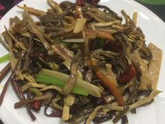 -小厨子私房菜·云南美食店