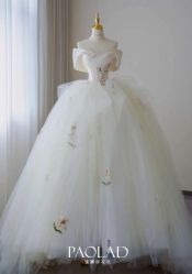 -南京宝娜嫁衣婚纱礼服馆(中央路店)