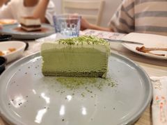 -必胜客(东莞地王店)