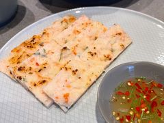 煎莲藕虾饼-半山腰·云南菜(侨福芳草地店)
