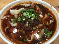-雷祖芳老妈蹄花店