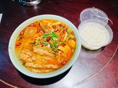 -粉家柳州螺蛳粉(杨宅路店)