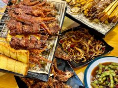 -黄小串·烤串海鲜涮牛肚(升龙广场店)