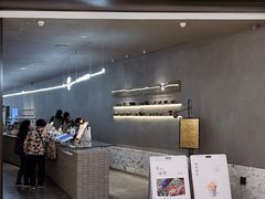 -喜茶(深圳万象城黑金店)