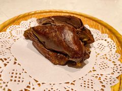 黄泥烧鸽子-燕郊烧鸽子(酷车小镇店)