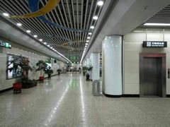 -奥体中心(地铁站)