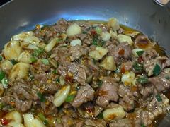 -肉店炸炸炸·铁板孜然牛肉