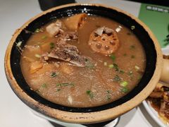 -鑫小城故事·藕汤·家常菜(台北一路总店)