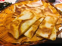 菠萝夹心甩饼-蜀留香火锅(西南角店)