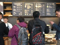 -星巴克臻选(成都太古里店)
