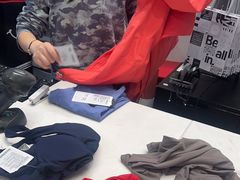 -lululemon(比斯特购物村店)