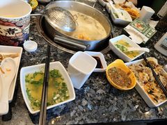 -一席地·本地鸡窝·杭帮鸡火锅(萧山银隆百货店)