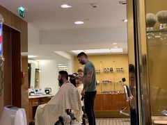 -乐蓬马歇百货公司(Rive Gauche)