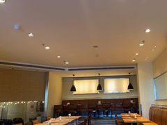 -亚龙湾希尔顿自助餐厅·海鲜·烧烤·沙滩BBQ·现场乐队