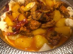 沙湾原始大盘鸡-丝路金桃·新疆菜(徐汇店)