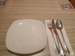 -必胜客(东大桥店)