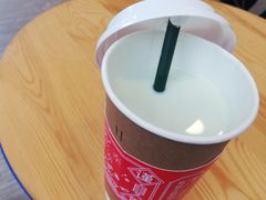 -有猫主题·治愈系猫咖(曾厝垵店)