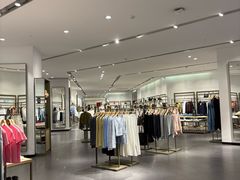 -URBAN REVIVO(佛山南海万达广场店)