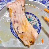 嗨起来，吃鱼类菜免费送鲜啤酒！