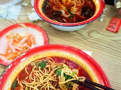 -刘二姐襄阳牛肉面(鸟巢店)