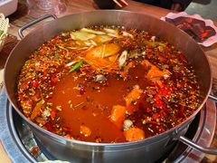 -乐山串串香老火锅(鼓楼店)