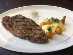 西冷牛排-北京华彬费尔蒙酒店·刃餐厅