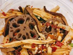 素拼-清泉食杂店