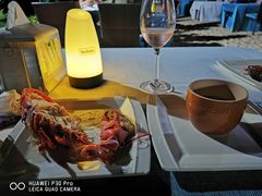 -亚龙湾希尔顿自助餐厅·海鲜·烧烤·沙滩BBQ·现场乐队