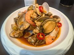 -赶海部落海鲜城(海阳路店)