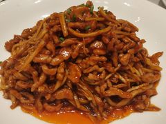 鱼香肉丝-新吉士·上海菜(浦东LCM置汇旭辉店)