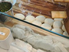 -李与白包子铺(桐梓林店)