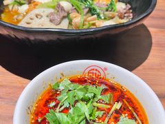 -万记麻辣烫国展总店