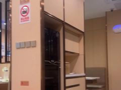 -七欣天香辣蟹火锅(闵行浦江欢乐颂店)