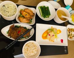 -金鹰国际月子中心(新街口店)