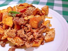 馕丁炒肉-新疆巴州金丝特餐厅(大钟寺店)