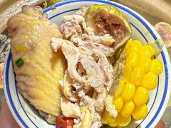 -沙胆彪炭炉牛杂煲(上海日月光广场店)