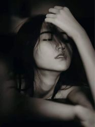 点击看大图 -定格摄影·轻奢定制写真馆